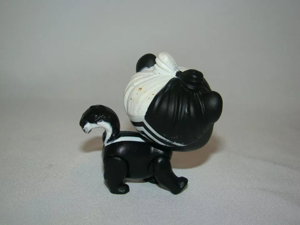 LOL Surprise Le Skunk Bebe geekedouttoys