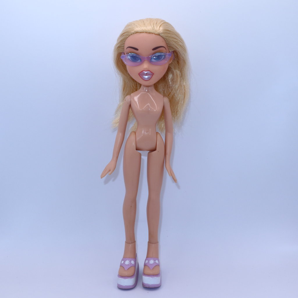 princess polly baby blue dress Vintage Cloe Bratz Doll in Blue Dress and Boots main image 0