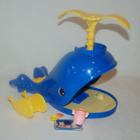 Calico Critters Splash and Play Whale Playset