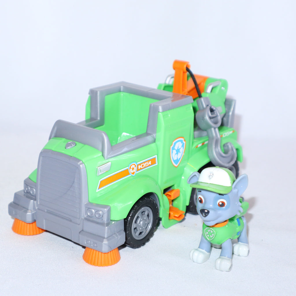 Paw Patrol Ultimate Rescue Rocky Recycling Truck – geekedouttoys