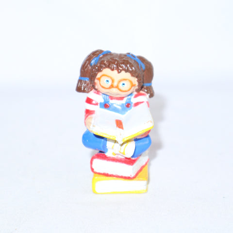 Cabbage Patch Kids Girl Reading, Brown Hair & Orange Glasses