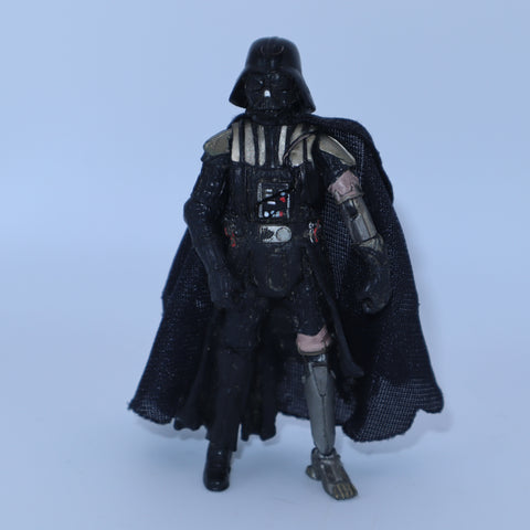 Star Wars Legacy Collection Battle Damaged Darth Vader