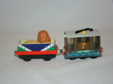 Thomas & Friends Take Along Zoo Tour Toby & Lion Car